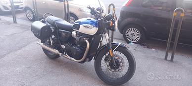 Triumph Bonneville - 2022