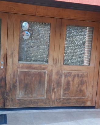 portone basculante in legno