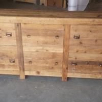 bancone costruito in legno vecchio 6 cassettoni