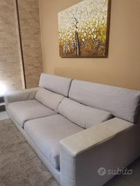 REGAL0 DIVANO 4 POSTI