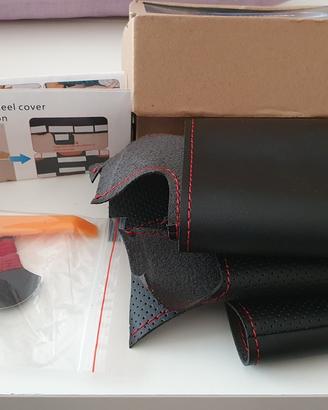 Coprivolante in pelle