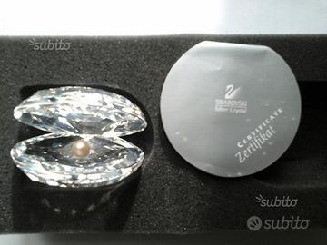 SWAROVSKI art. 14389, conchiglia con perla