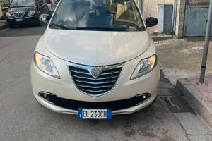 Lancia y 1.3 multiyet platinum