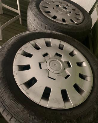 Cerchi e gomme BMW e46.