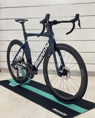 Bici da corsa Bianchi Oltre Comp taglia 55
