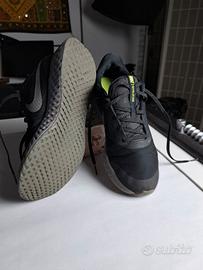 Sneaker Nike Revolution