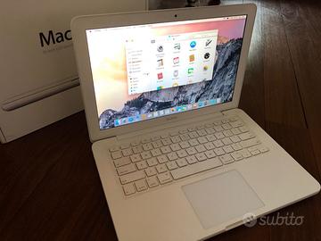 MAC Book Buanco