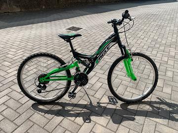 Bici eagle- ammortizzata, cambio Shimano