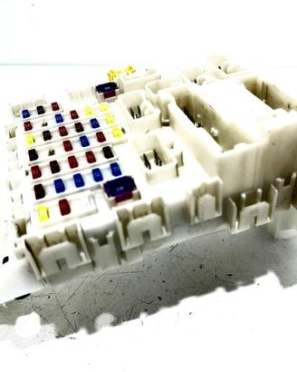 CENTRALINA PORTA FUSIBILI SUZUKI Swift 5a Serie P6