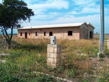 Fabbricato rurale + terreno