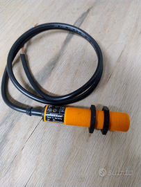 Sensore di prossimità induttivo