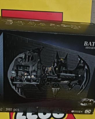 Lego 76252 - Batcave™ –  Shadow Box