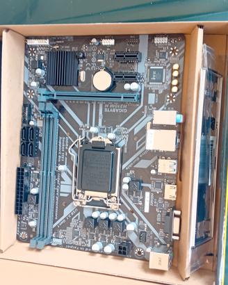 scheda madre gigabyte