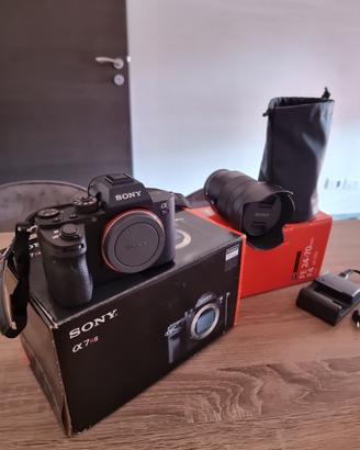 Sony Alpha 7RII -Mirrorless + obiettivo Sony SEL24