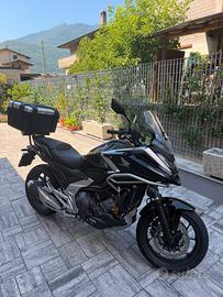 HONDA NC750X DCT