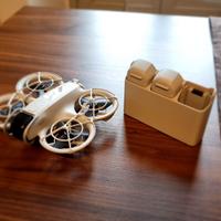 DJI Neo fly more (no radiocomando)