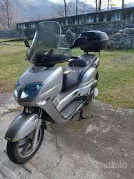 Yamaha XC 300 versity