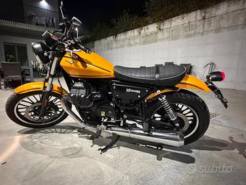 Moto Guzzi V9 Roamer anno 2016, 8.858 km, Perfetta