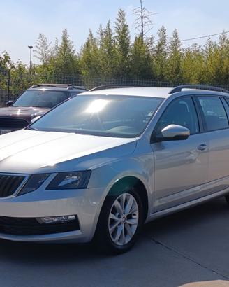 Skoda Octavia Wagon 1.6 tdi Executive 115cv