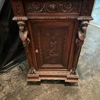 Comodino in legno di noce