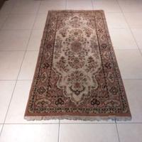 tappeto mediorientale vintage