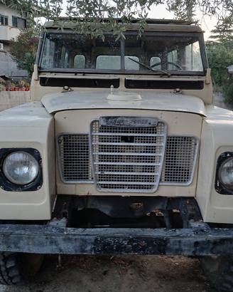 Land Rover series III