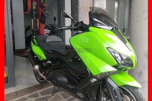 Tmax 530 leovince+tras.malossi *incluso passaggio