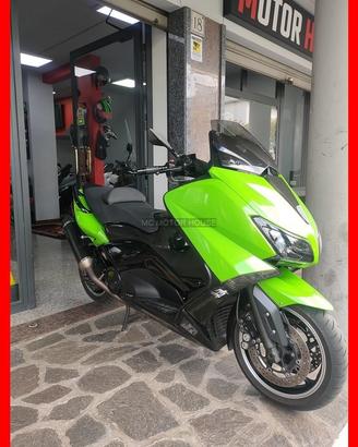 Tmax 530 leovince+tras.malossi *incluso passaggio