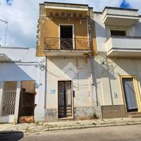 MULTILOCALE A LEVERANO