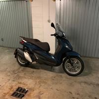Piaggio Beverly 400 - 2021