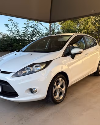 FORD Fiesta 1.4 5 porte Bz.- GPL Titanium OK NEO