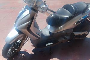 Piaggio Beverly 500 - 2004