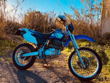 Yamaha TTR 600
