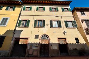 BIFAMILIARE A MONTELUPO FIORENTINO