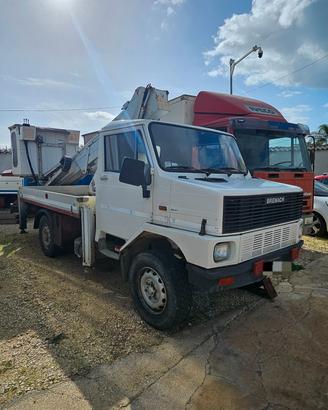 Bremach Piattaforma Aerea 4X4 Cestello