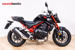 HONDA CB 750 HORNET - 2023