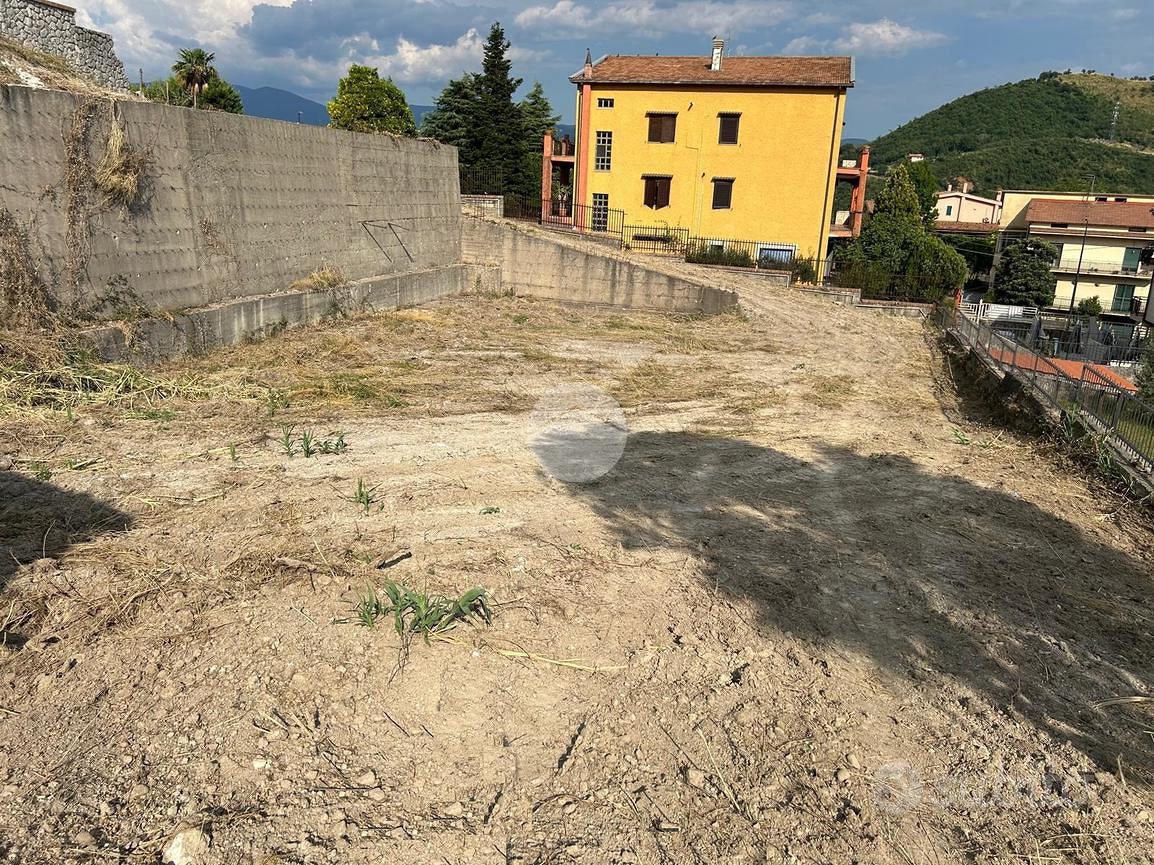 TER. RESIDENZIALE A MENDICINO - Vista 4