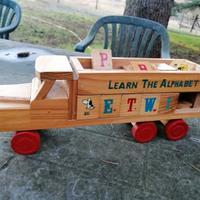 trenino in legno alfabeto