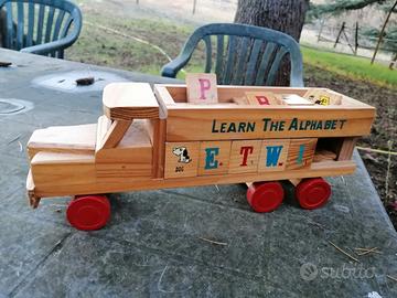 trenino in legno alfabeto