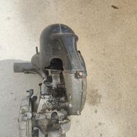 blocco motore vespa primavera 