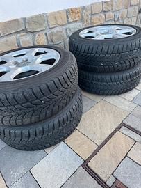 Gomme  Nokian M+S 205/55/16 91b + cerchi Audi
