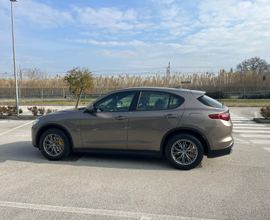 Alfa Romeo Stelvio Executive Q4 210cv