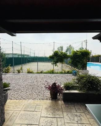 Villa di 240 m² con più di 5 locali e box auto dop