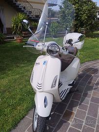Vespa 125 primavera - bella - TAGLIANDATA-VOLTURA