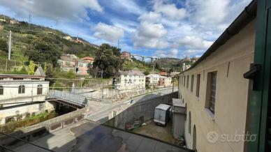 3 LOCALI A GENOVA