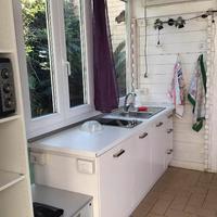 Vendita casetta in legno con veranda