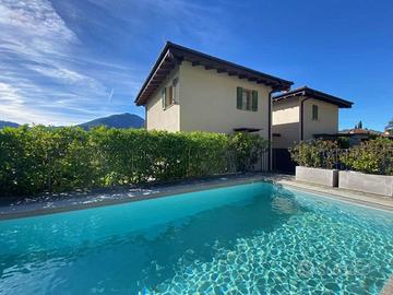 Villa di 202 m² con 4 locali e box auto doppio a T