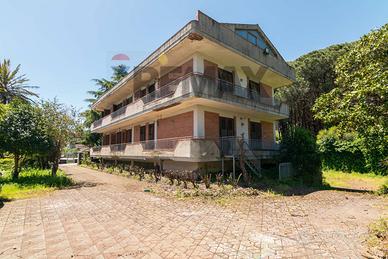 Casa Indipendente - Piedimonte Etneo
