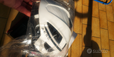 Casco BDC RYR R2 NUOVO