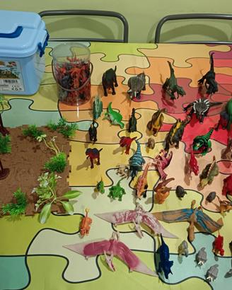 Dinosauri giocattolo per bambini